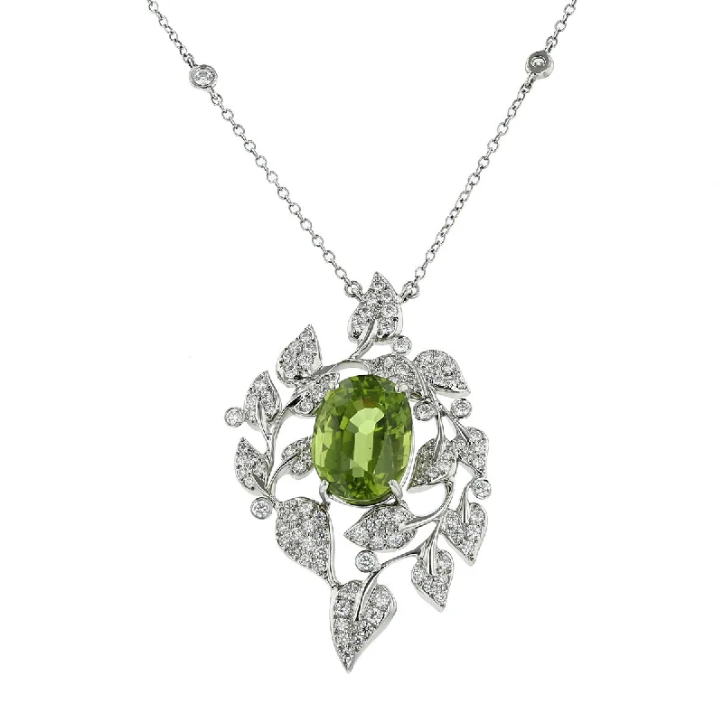 women’s twisted necklaces-women’s twisted necklaces-18K White Gold Peridot and Diamond Pendant Necklace