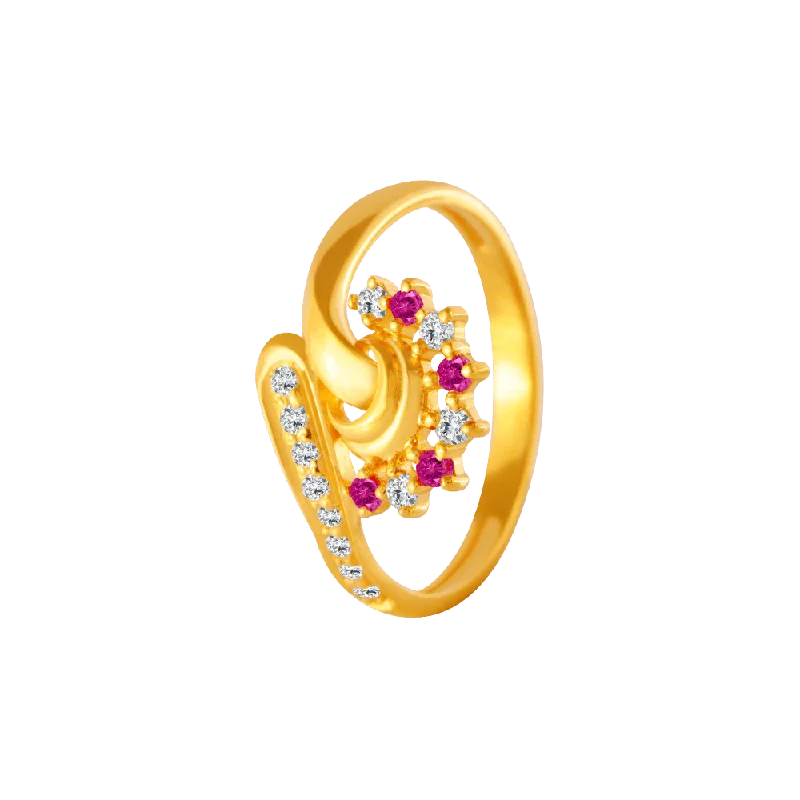 women’s art deco rings-22KT Yellow Gold And American Diamond Ring For Women