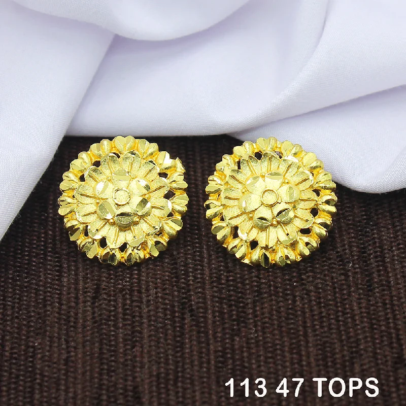 women’s teardrop earrings-Mahavir Dye Gold Studs Earrings