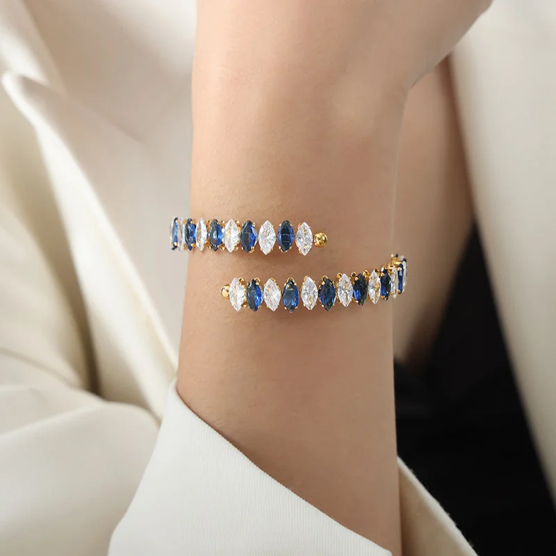 Z233-Blue Zircon Gold Bracelet