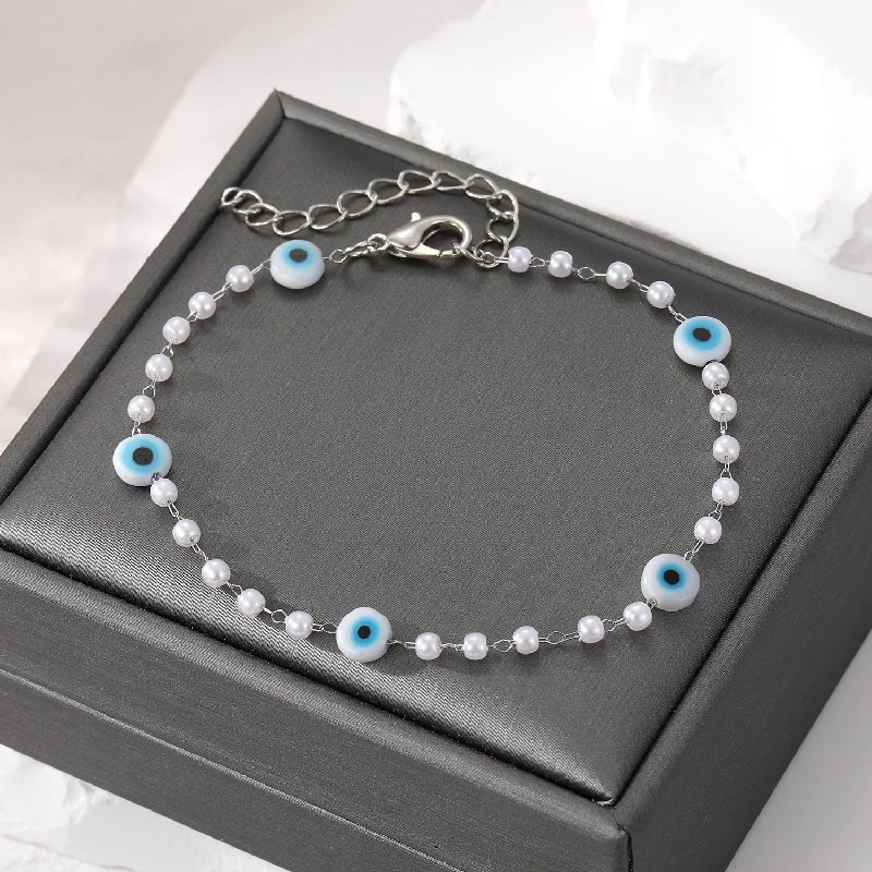 4# Pearl White Blue Eye Bracelet