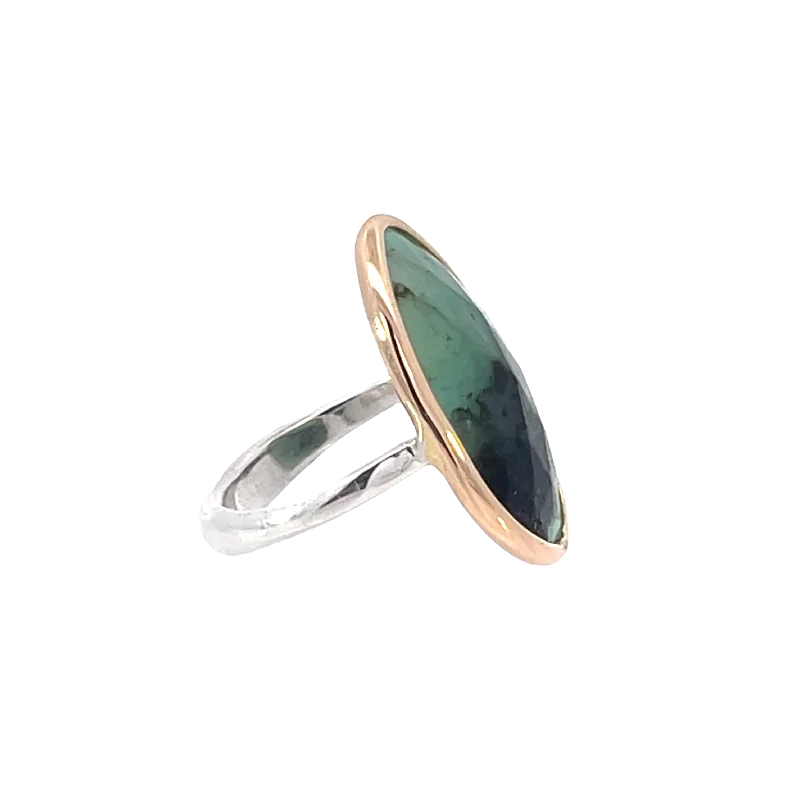 women’s unique rings-women’s unique rings-Emerald Elizabeth Stone Ring