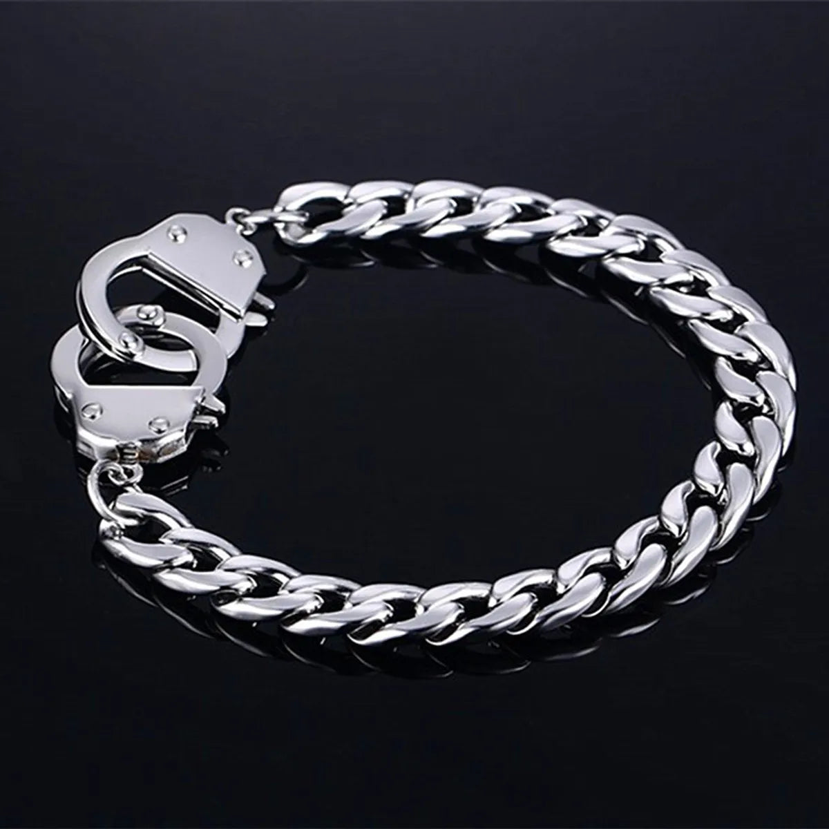 women’s multi-strand bracelets-Simple Style Commute Solid Color Stainless Steel Polishing Chain Men'S Bracelets