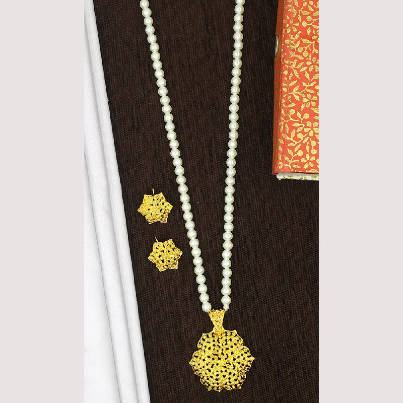 women’s custom necklaces-women’s custom necklaces-Mahavir Gold Plated Pearl Necklace Set