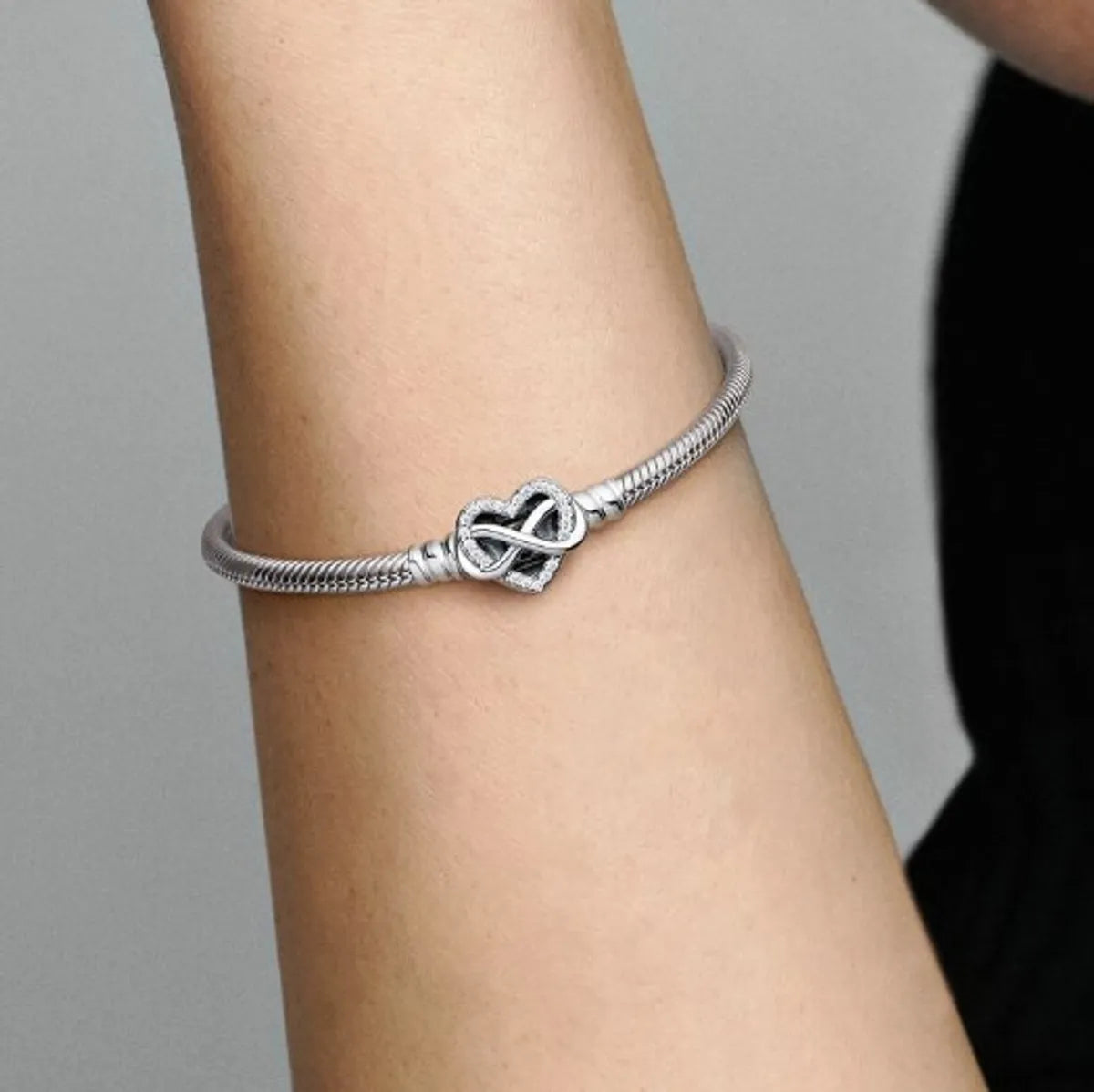 women’s oval bangles-Copper Silver Plated Lady Heart Shape Inlay Zircon Bracelets