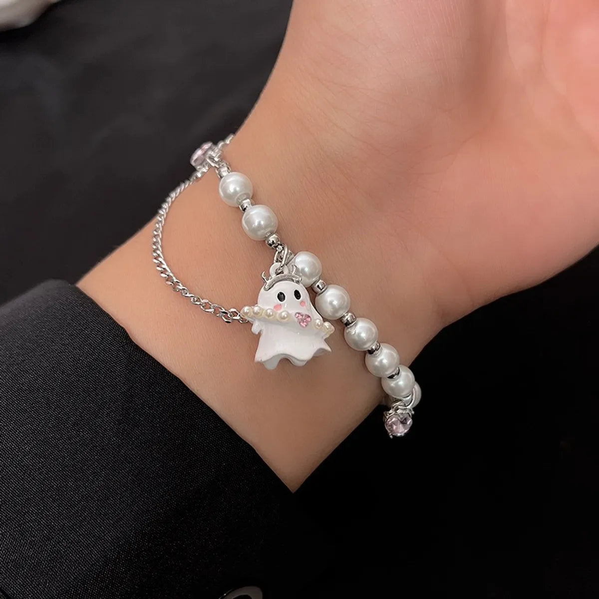 S0382b White Ghost Bracelet