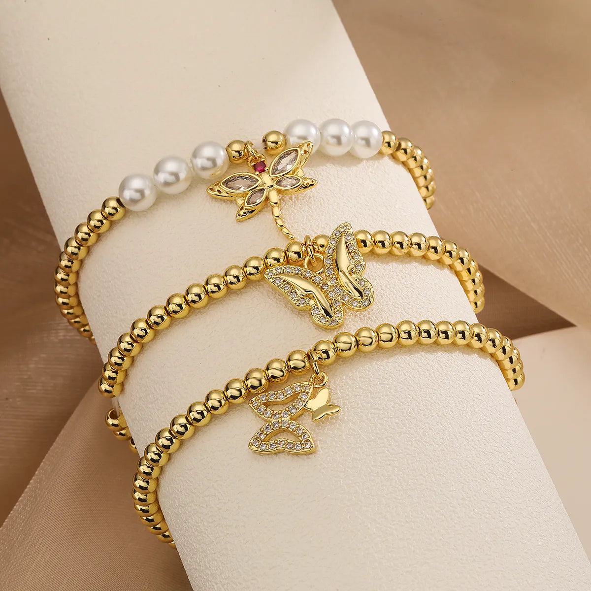 women’s gemstone bracelets-Simple Style Commute Dragonfly Butterfly Copper 18k Gold Plated Zircon Bracelets In Bulk