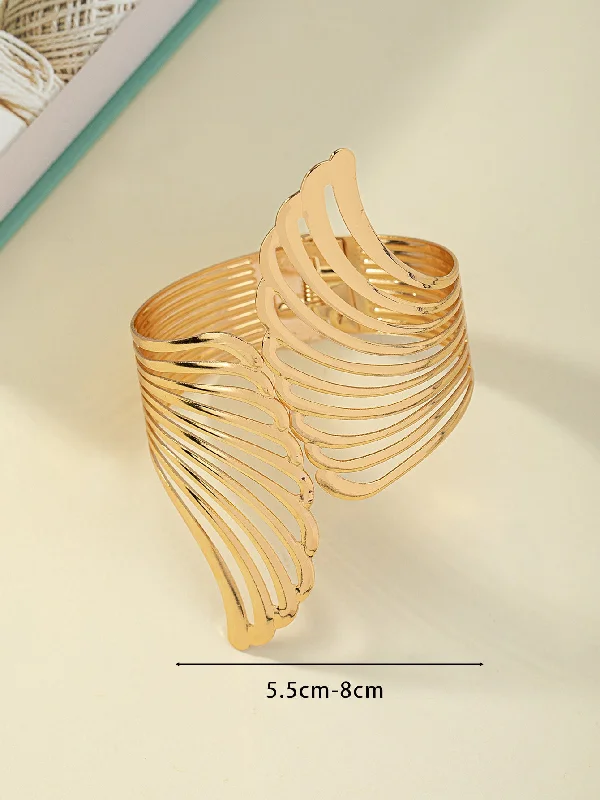 women’s statement bracelets-Elegant Wings Alloy Plating Gold Plated Women's Bangle