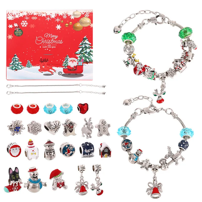 7276 Red Christmas Suit (2 18cm Bracelets, 4 Glass Beads, 16 Alloy Big Hole Beads, 2 Pendants)